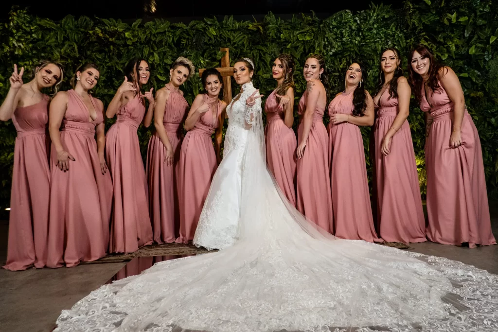 30 Vestidos de Noiva Rodado: Curto, Longo, Tule, Renda  Vestidos de noiva  princesa, Vestido de noiva rodado, Vestidos de noiva estilo princesa